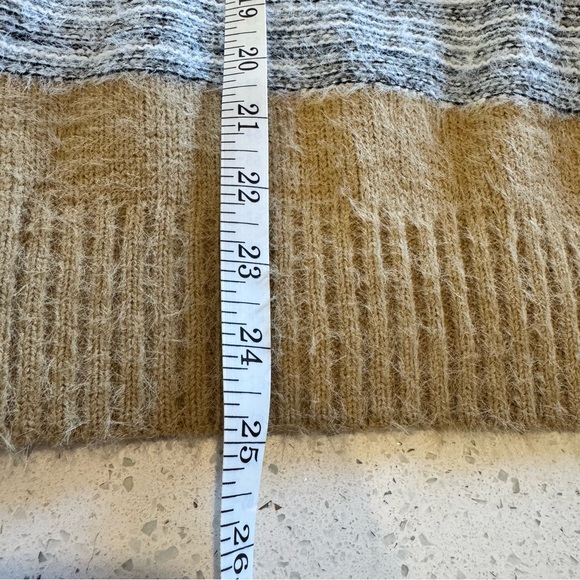 Fate Striped Colorblock Cozy Knit Sweater Cream Tan Navy XL - Picture 4 of 6